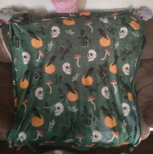 Green Halloween Blanket with Skulls and Pumpkins